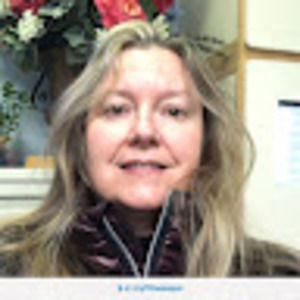 Meet your Posher, Debra